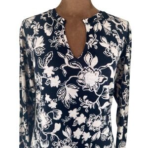 Sanctuary Black Floral Notch Neck Tee XS Cream‎ Long Sleeve Soft Stretch NWT